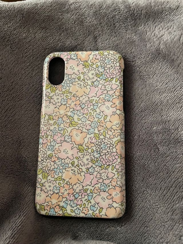 Funda liberty para iPhone X