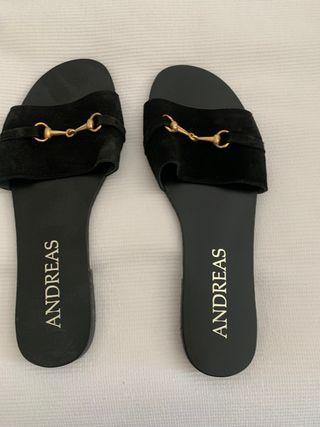 Chanclas Gucci de segunda mano en WALLAPOP
