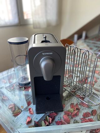 Cafetera Nespresso Prodigio de segunda mano en WALLAPOP