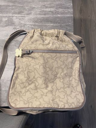 Bolso mochila Tous de segunda mano por 30 EUR en Sedaví en WALLAPOP