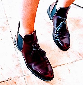 BOTINES ZARA GRANATE OSCURO 39 de segunda mano por 15 EUR en Alicante en  WALLAPOP