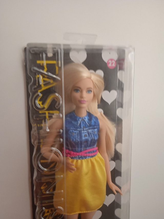 Barbie fashionistas. núm. 22