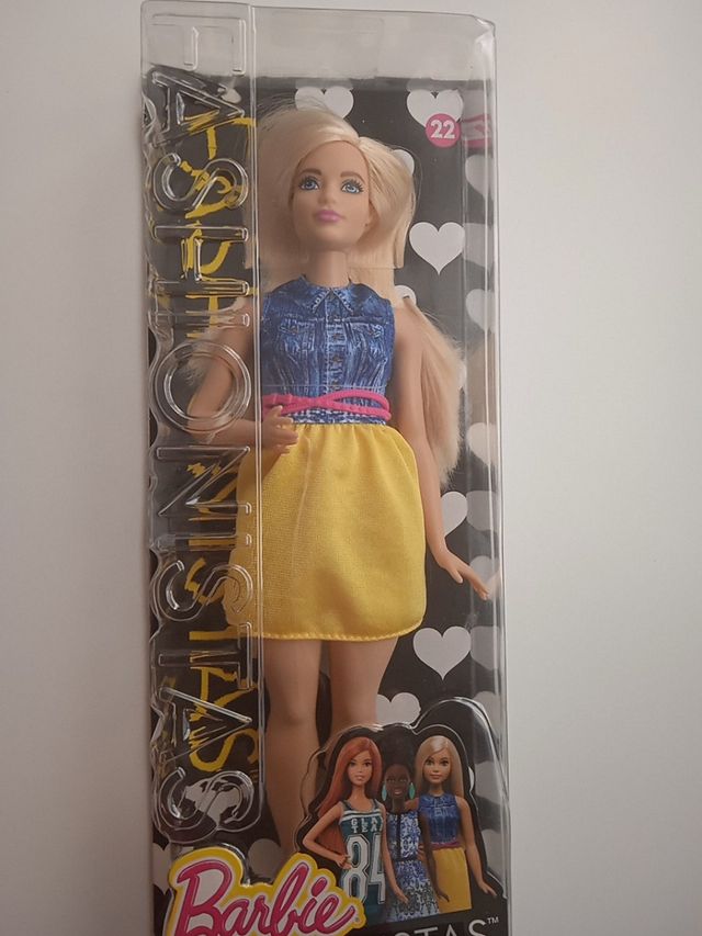 Barbie fashionistas. núm. 22