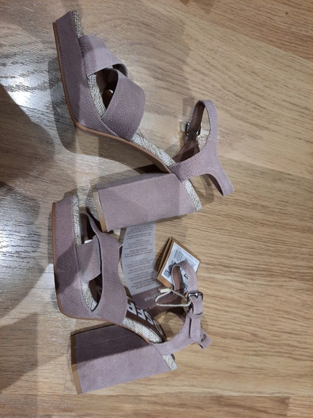 Sandalias de tacón Gioseppo