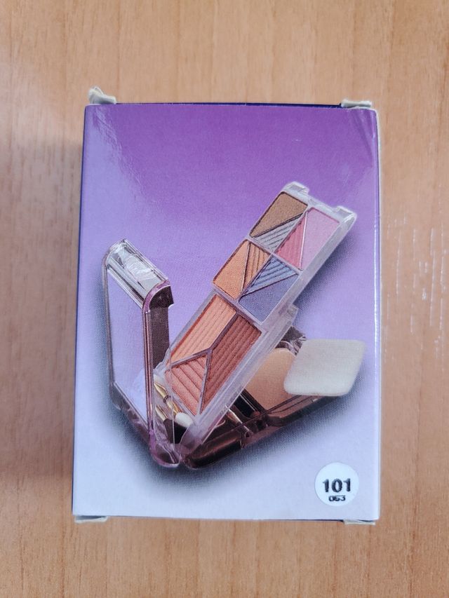 Cofre de maquillaje - TOTALMENTE NUEVO