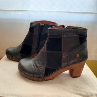 Botines The Art Company talla 37 de segunda mano por 40 EUR en Barcelona en  WALLAPOP
