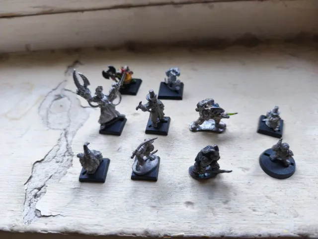 Enanos, Oldhammer Precio por UD.