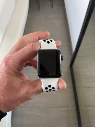 Apple Watch Nike 42mm de segunda mano por 120 EUR en Alameda de la Sagra en  WALLAPOP