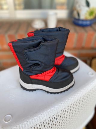 Botas nieve niño\\/a talla 25 de segunda mano por 14 EUR en Albacete en  WALLAPOP