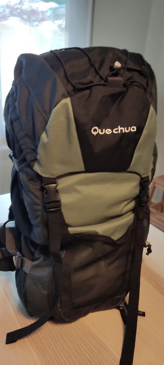 Mochila Forclaz 60l Decathlon de segunda mano por 75 EUR en Zaragoza en  WALLAPOP