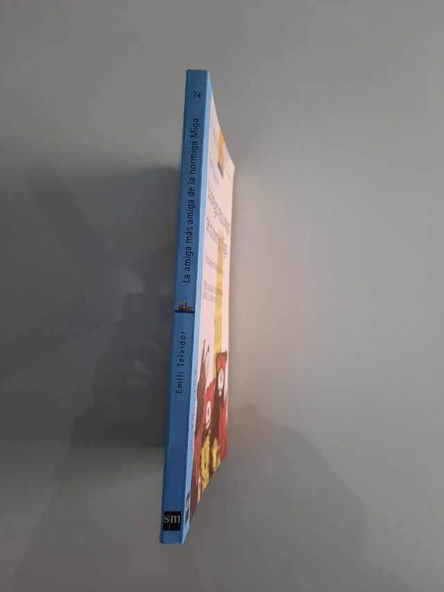 La amiga más amiga de la hormiga Miga