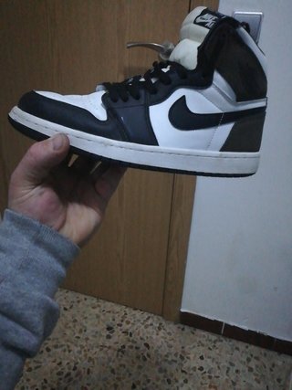 Bambas Jordan 43 de segunda mano por 50 EUR en Granollers en WALLAPOP
