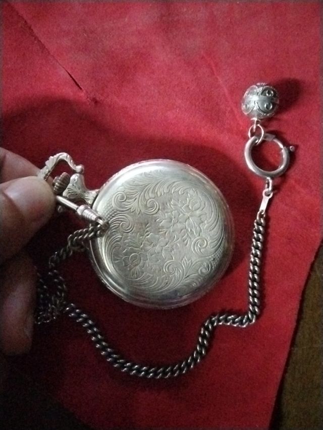 Reloj de bolsillo Festina plata