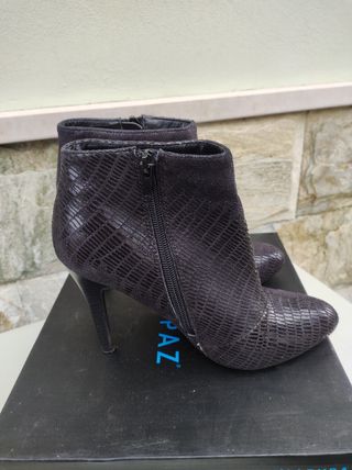 Botines tacón de marypaz de segunda mano por 5 EUR en Avilés en WALLAPOP
