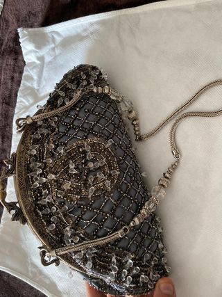 Los bolsos más bonitos para llevar del trabajo a una fiesta ❤ - Foto