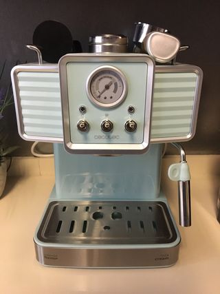 Cecotec Power Espresso 20 Tradizionale: La cafetera vintage