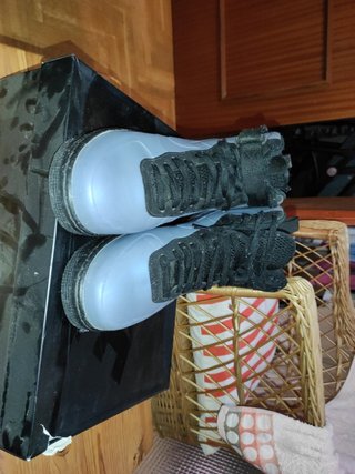 Nike Air Force 1 talla 43 de segunda mano por 50 EUR en Santiago de  Compostela en WALLAPOP