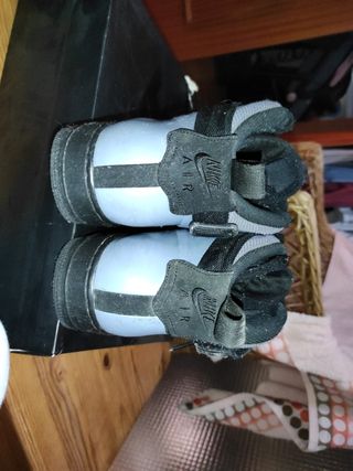 Nike Air Force 1 talla 43 de segunda mano por 50 EUR en Santiago de  Compostela en WALLAPOP