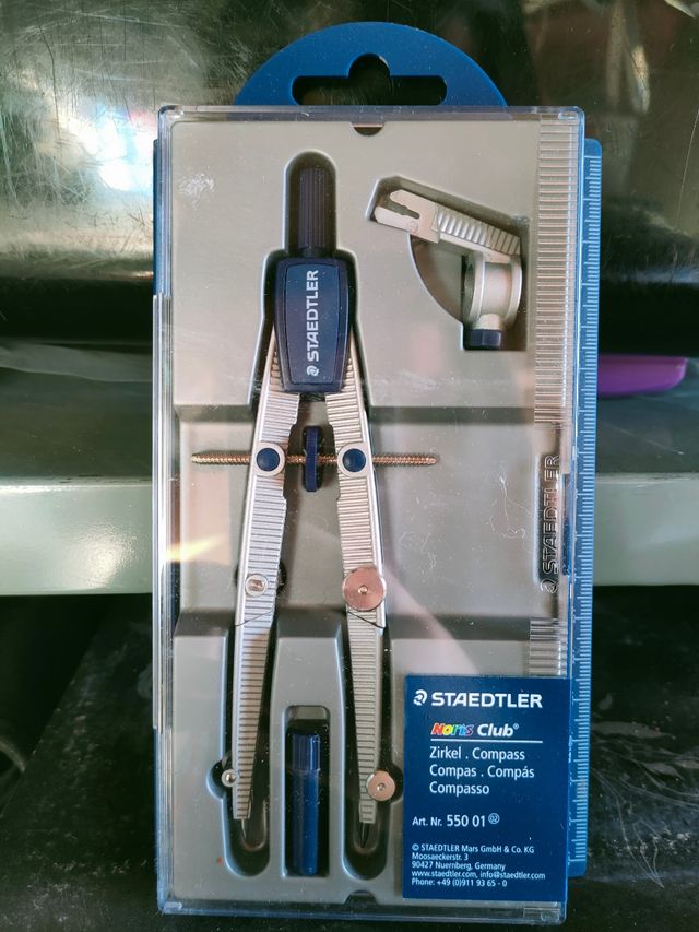 Compás escolar nuevo Staedtler