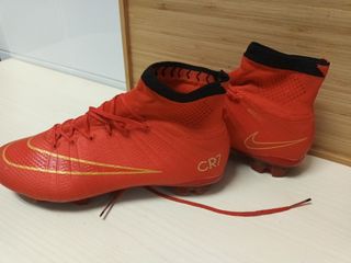 Botas Fútbol Nike CR7 Mercurial Vapor Superfly de segunda mano por 35 EUR  en San Jose de La Rinconada en WALLAPOP