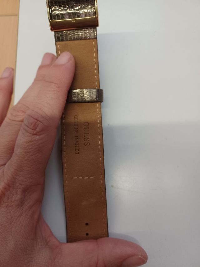 LOCURA HOY! Reloj Guess brillantes