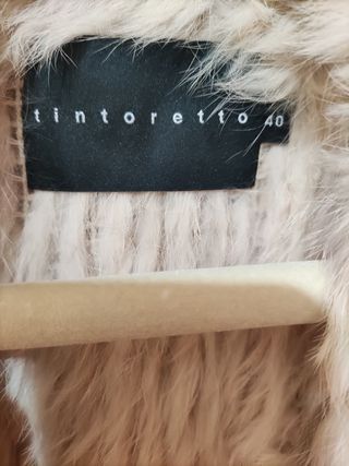 Chaleco pelo natural Tintoretto de segunda mano por 50 EUR en L\\'Hospitalet  de Llobregat en WALLAPOP