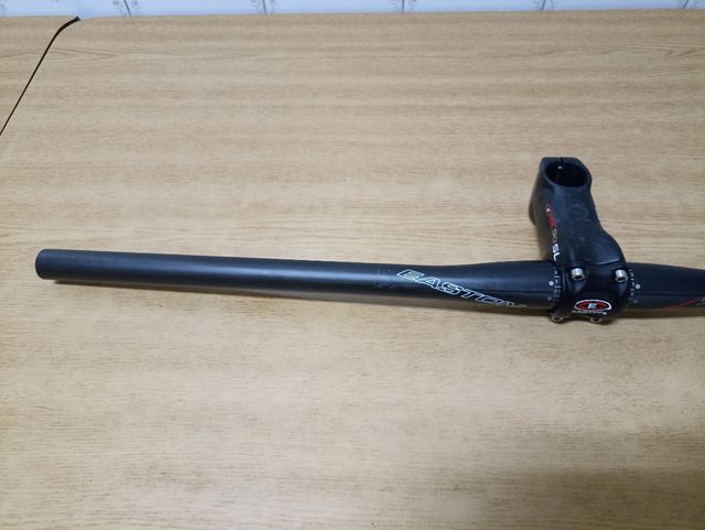 conjunto nuevo carbono mate manillar y potencia