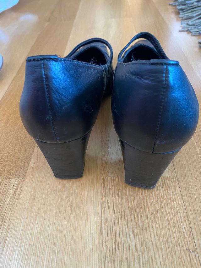 Zapatos tacón negros HISPANITAS 37