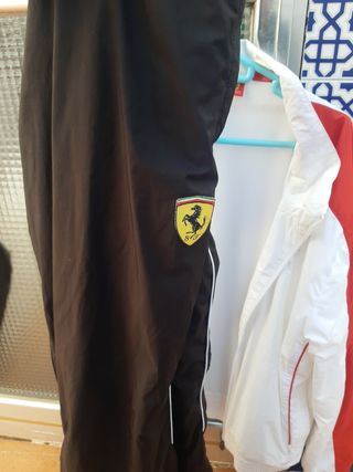 Chandal Puma Ferrari de caballero Talla M de segunda mano por 22,5 EUR en  Utrera en WALLAPOP