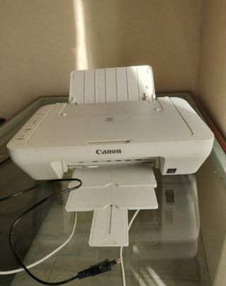 Impresora canon pixma mg2550 de segunda mano por 20 EUR en Lleida en  WALLAPOP