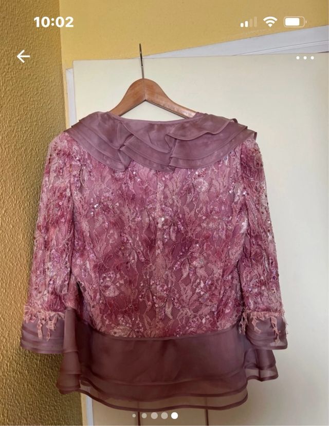 chaqueta y top 44 pero mejor para 42