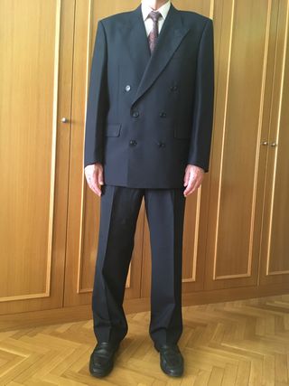 Trajes Emidio Tucci nuevos de segunda mano por 60 EUR en Tres Cantos en  WALLAPOP