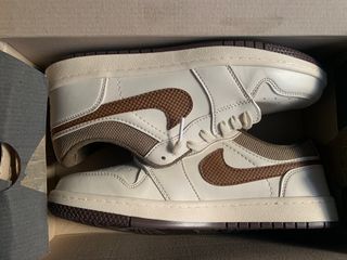 Zapatillas Jordan color crema de segunda mano en Móstoles en WALLAPOP
