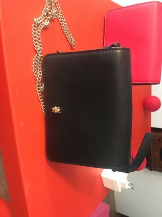 Bolso pequeño zara de segunda mano por 6 EUR en Palma de Mallorca en  WALLAPOP
