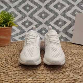 Nike Air Max 270 Blanco Rosa (EU 40,5) de segunda mano por 140 EUR en  Leganés en WALLAPOP