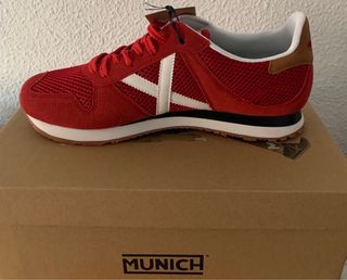 Zapatilla Massana 358 Negro Rojo Munich Hombre