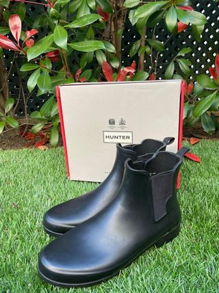 BOTAS HUNTER NEGRAS BAJAS de segunda mano por 50 EUR en Santiago de  Compostela en WALLAPOP
