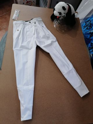 NUEVO pantalón hombre talla 42 blanco de segunda mano por 45 EUR en Santa  Marta en WALLAPOP