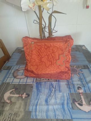 Bolso Tous naranja de segunda mano por 20 EUR en Ontinyent en WALLAPOP