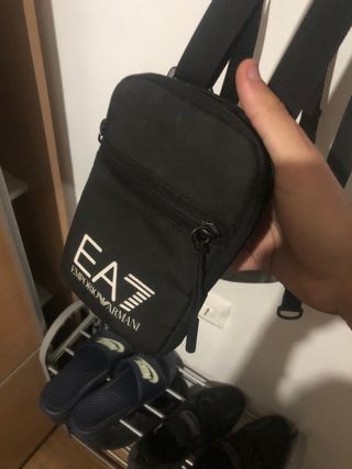Mariconera emporio armani de segunda mano por 20 EUR en Cenes de la Vega en  WALLAPOP