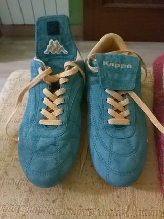 Zapatillas kappa,andar o jugar fútbol sala de segunda mano por 10 EUR en  Getafe en WALLAPOP