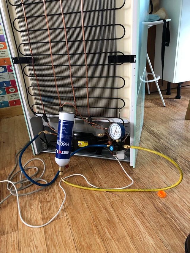 REPARACIÓN DE FRIGORÍFICO ECONÓMICO.