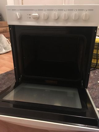 Conjunto Teka de Horno HC 490 ES + Vitrocerámica VTC B ES Duetto 490 Blanco.
