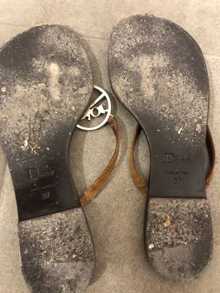 Sandalias Dior de segunda mano por 110 EUR en Valencia en WALLAPOP
