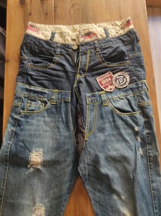 Pantalón hombre talla 30 de segunda mano por 10 EUR en Premià de Mar en  WALLAPOP