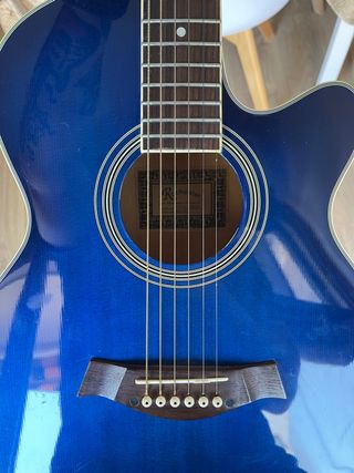 Guitarra Acústica ROCHESTER Modelo de Iniciación 6 Cuerdas de segunda mano