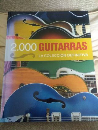 Libro guitarras de segunda mano por 20 EUR en Elexalde Derio en WALLAPOP