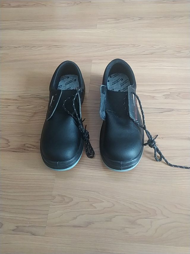 zapatos seguridad robusta