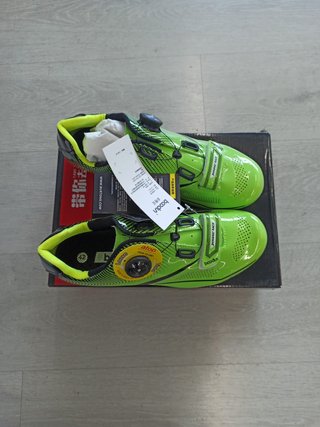 ZAPATILLAS MTB de segunda mano por 25 EUR en Usansolo en WALLAPOP