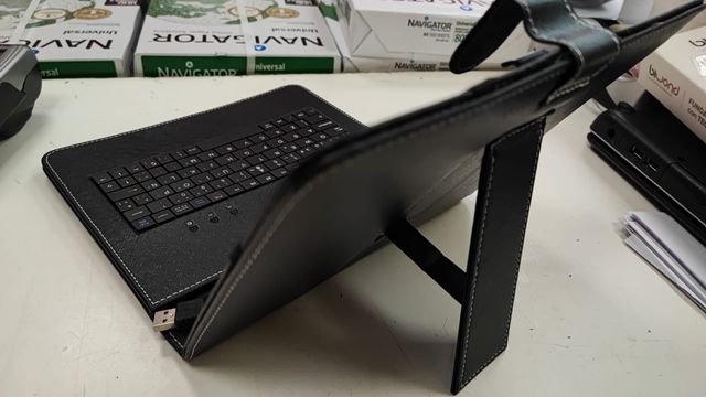 Funda Tablet 9,7" con teclado